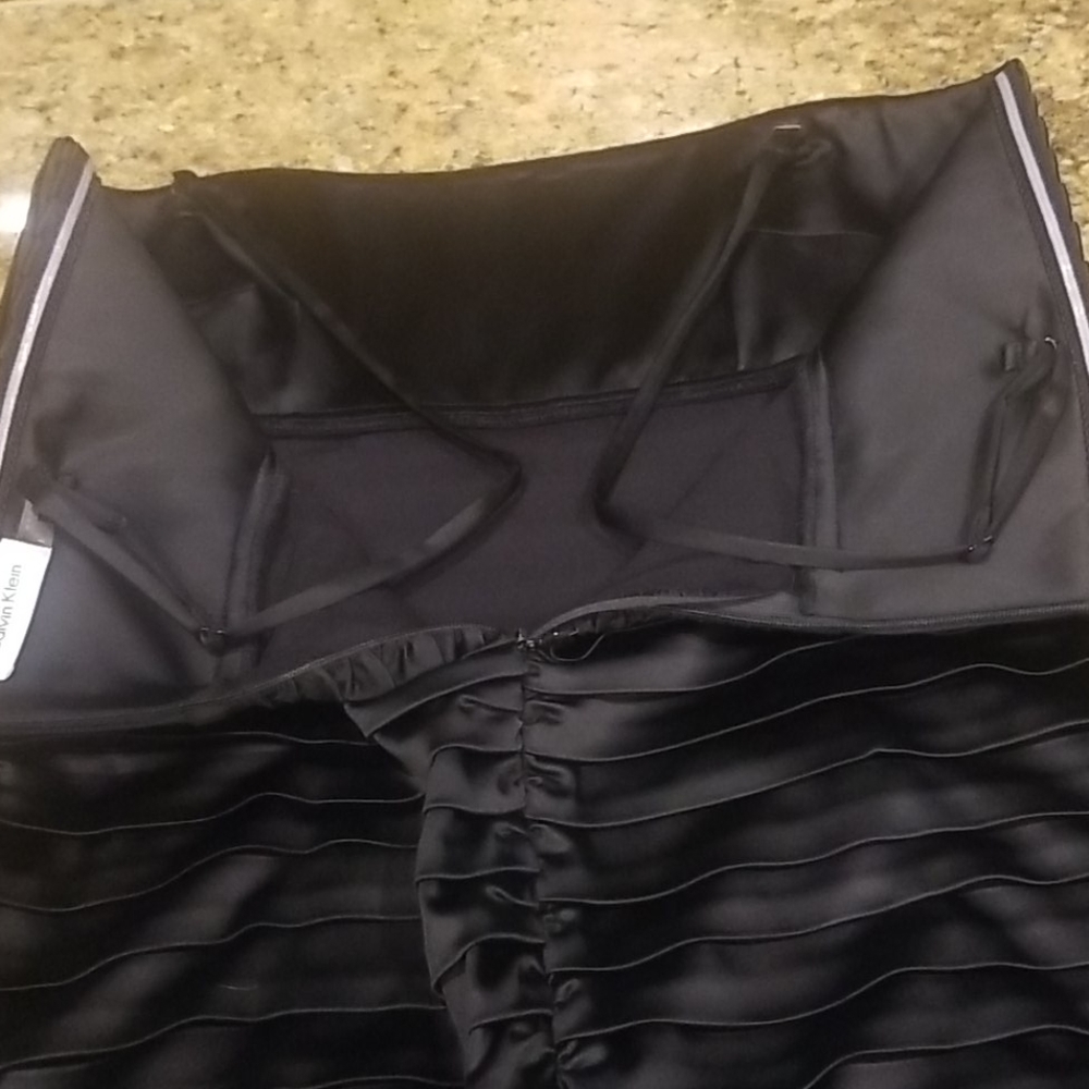 Calvin Klein Evening Dress - SZ 10 - Picture 7 of 10